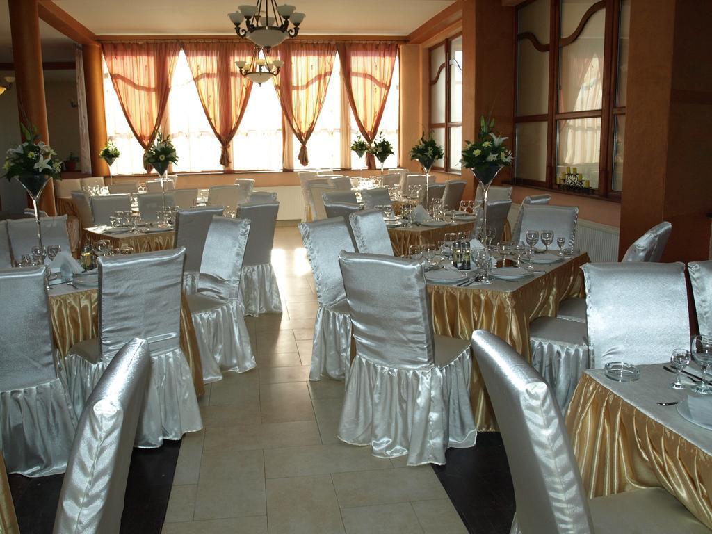 מלון Tîrgu Lăpuş Casa Preturii מראה חיצוני תמונה