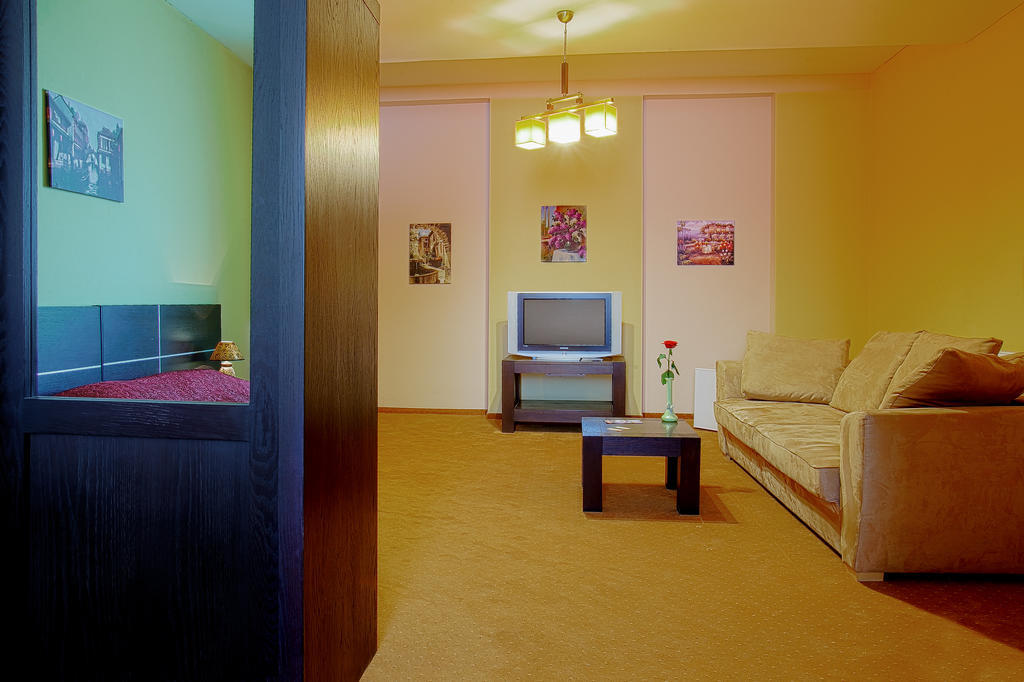 מלון Tîrgu Lăpuş Casa Preturii חדר תמונה